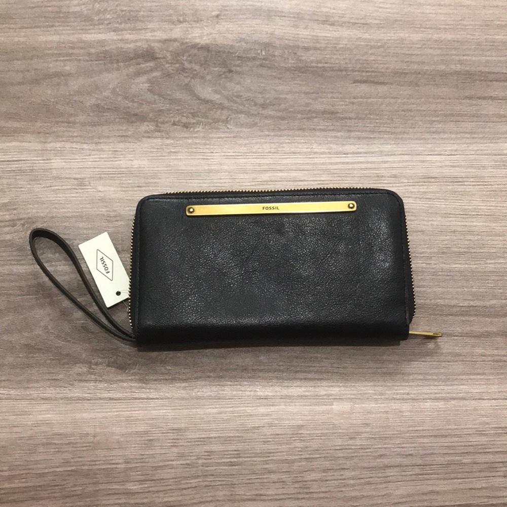 Fossil Black Wristlet Wallet